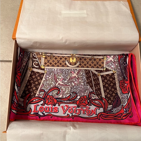 NWT Louis Vuitton Paris Exclusive Scarf - Picture 12 of 15